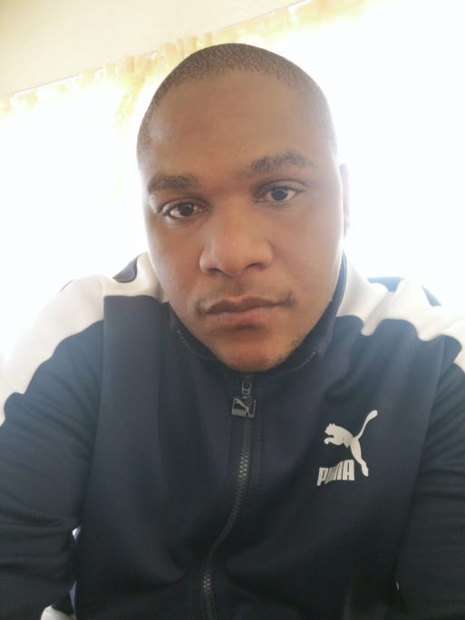 Mr Willie Mabunda Mr Willie Mabunda